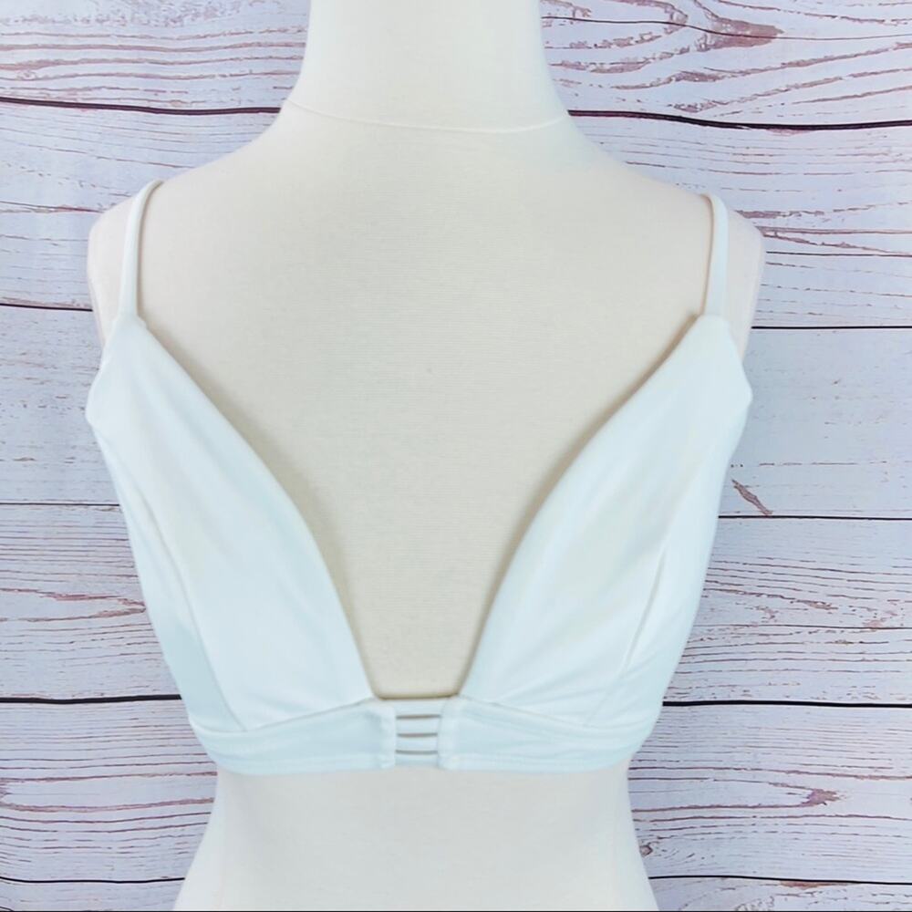 Xhilaration white lace up back bikini top